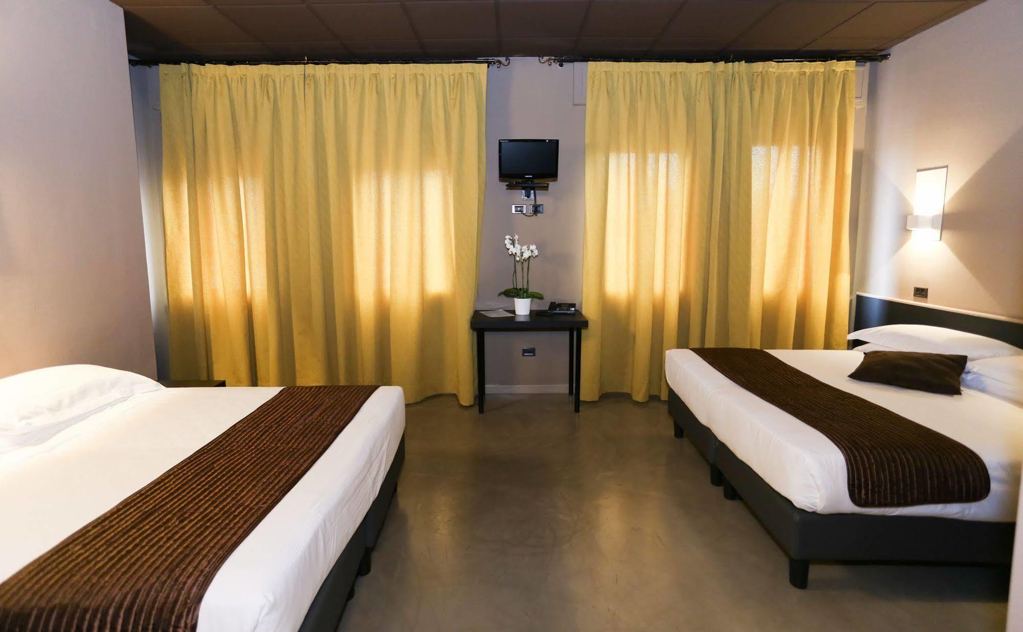 Hotel Mignon 2*
